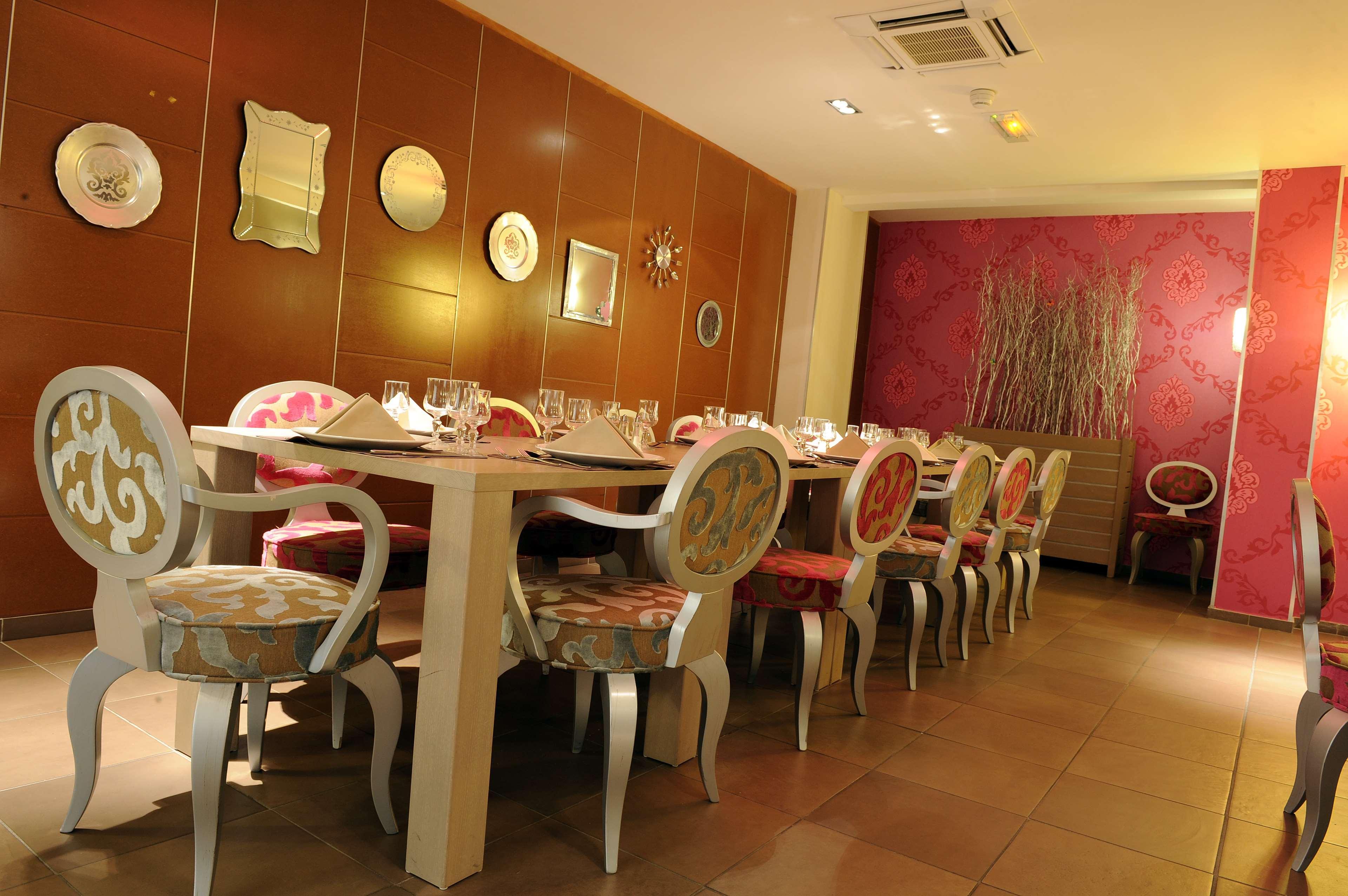 Hotel Atrium Arles Centre Экстерьер фото