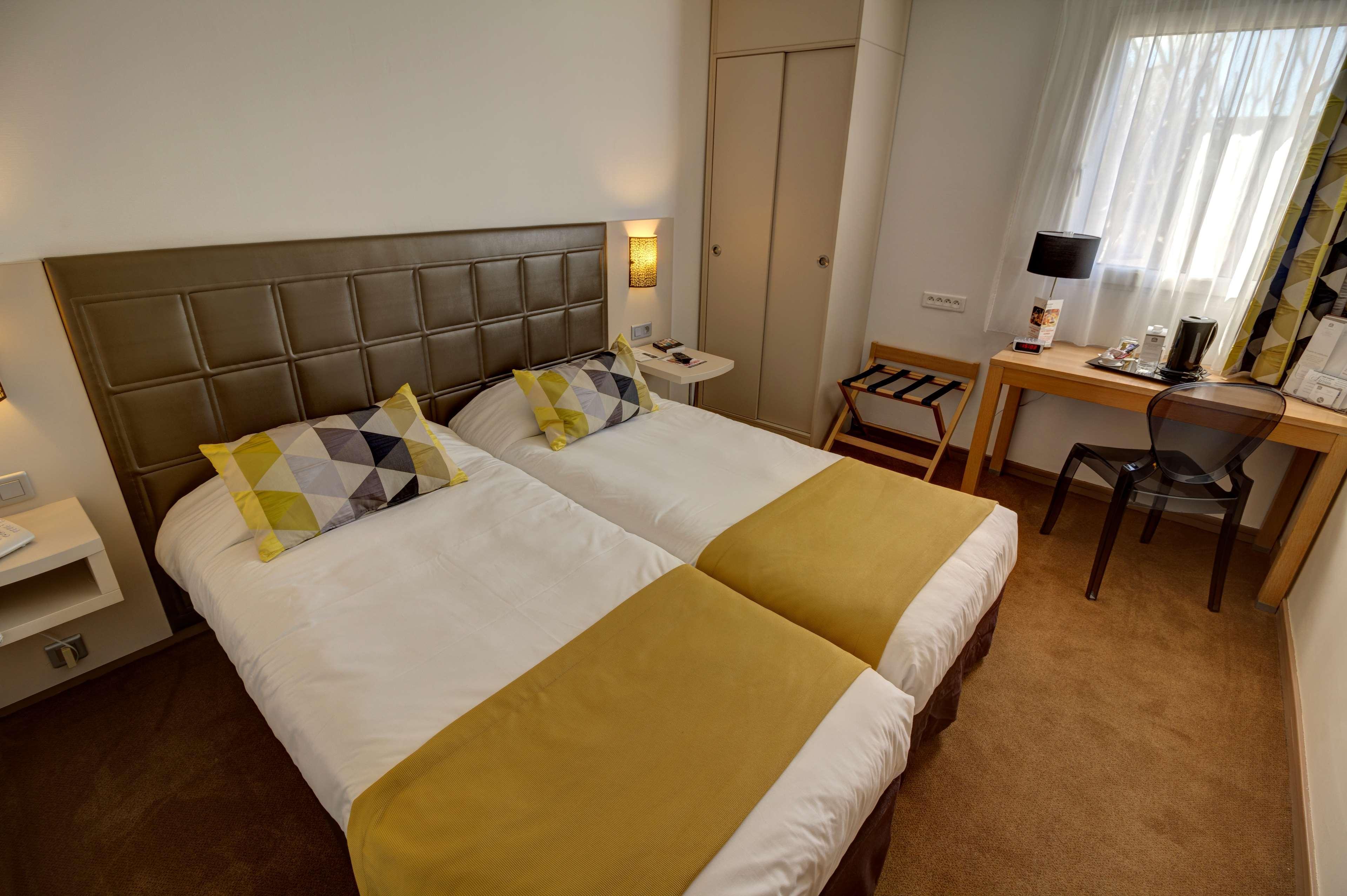Hotel Atrium Arles Centre Экстерьер фото