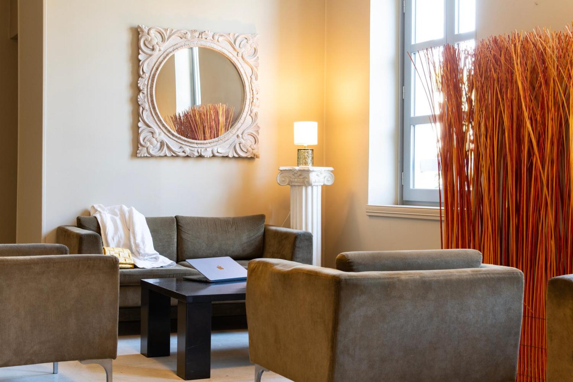 Hotel Atrium Arles Centre Экстерьер фото