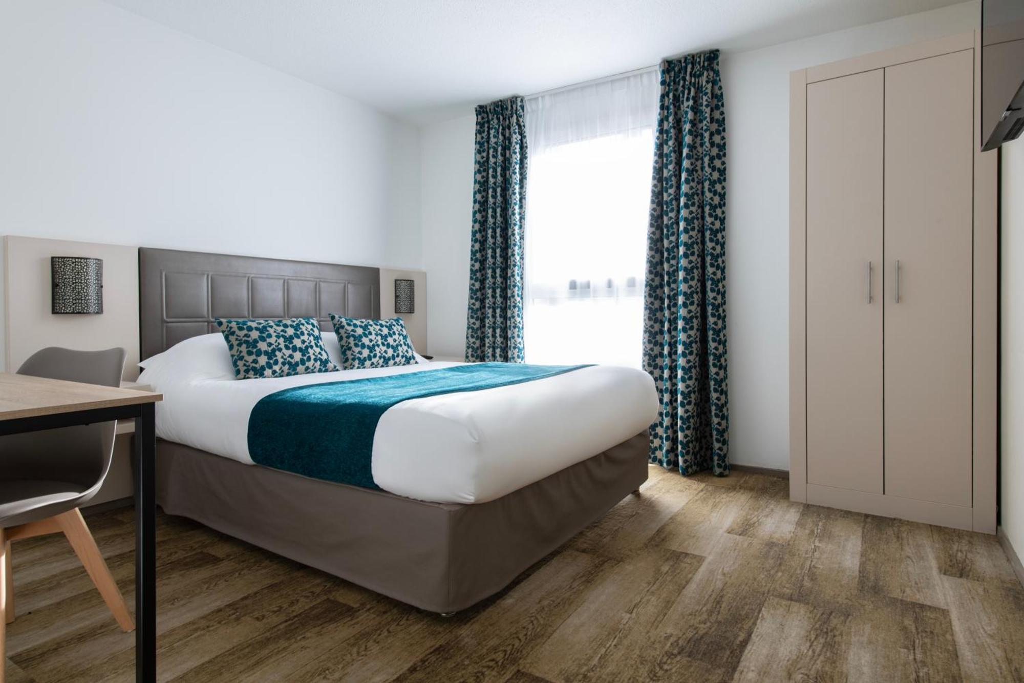 Hotel Atrium Arles Centre Экстерьер фото