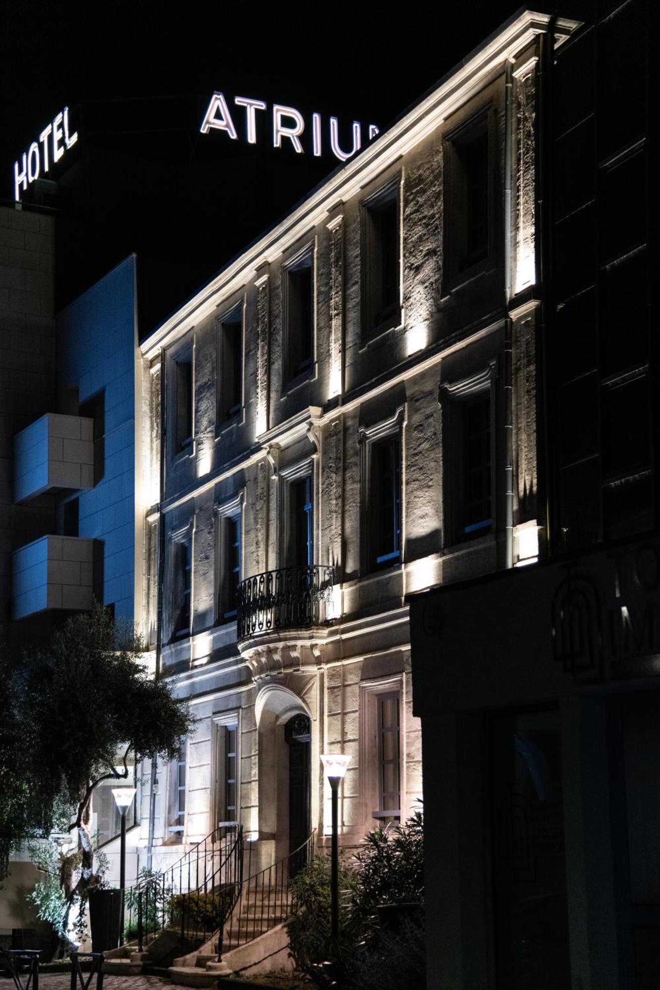 Hotel Atrium Arles Centre Экстерьер фото